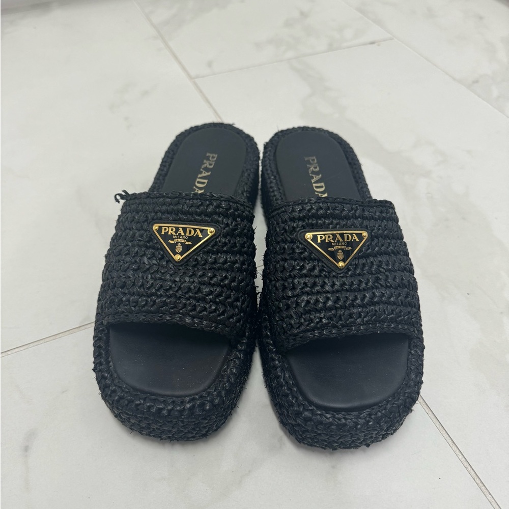 PRADA RAFFIA FLATFORM SLIDE SANDAL